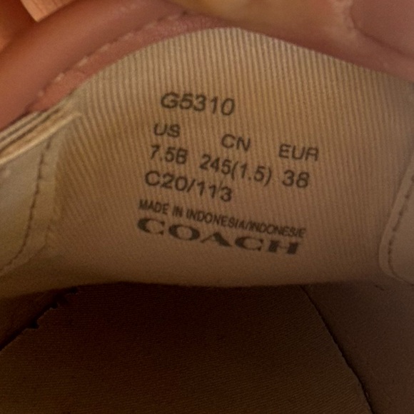 Coach C115 slip-ons - leather with pink peony trim. Size 7.5 - Picture 7 of 7